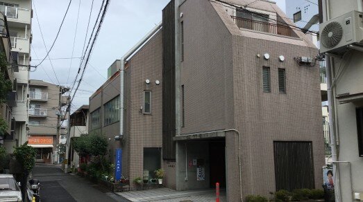f427ケアセンターふれあい_施設外観（523×292）.jpg