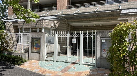 名谷みどりこども園外観（523×292）.jpg