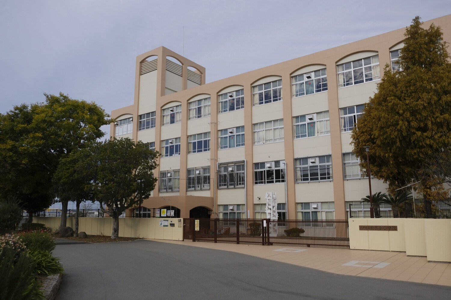 school.JPG